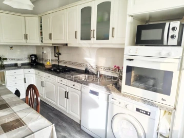 Apartamento T2 para Venda em Alfragide