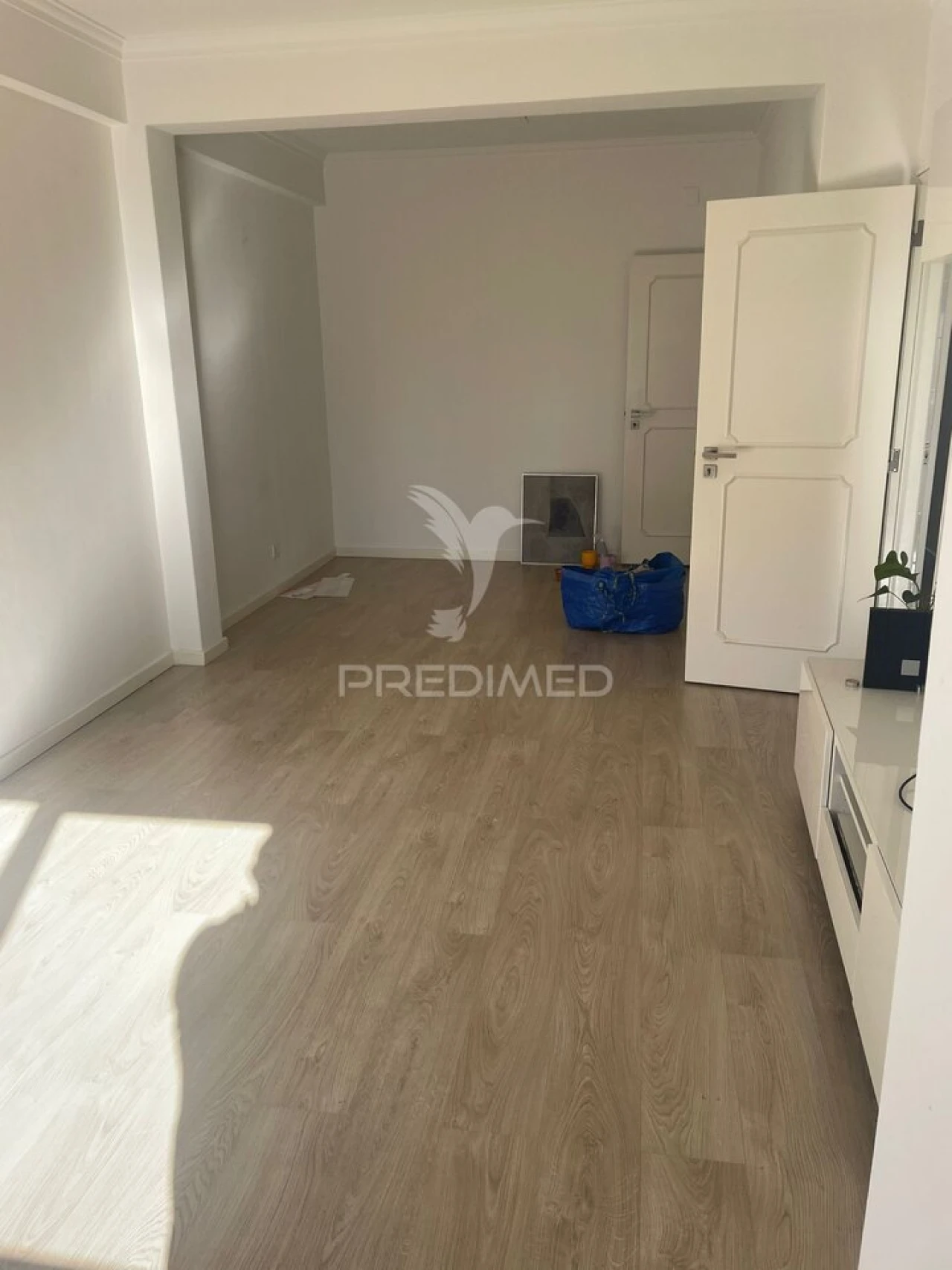 Apartamento T2 para Venda em Alfragide Foto 2