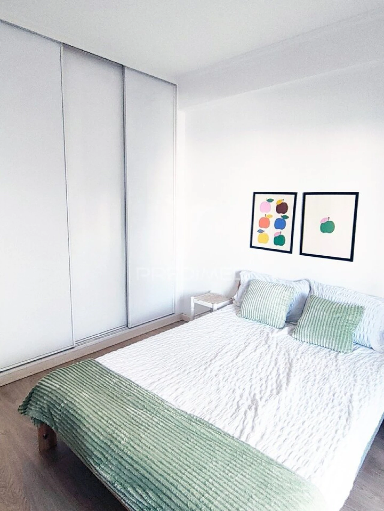 Apartamento T2 para Venda em Alfragide Foto 13