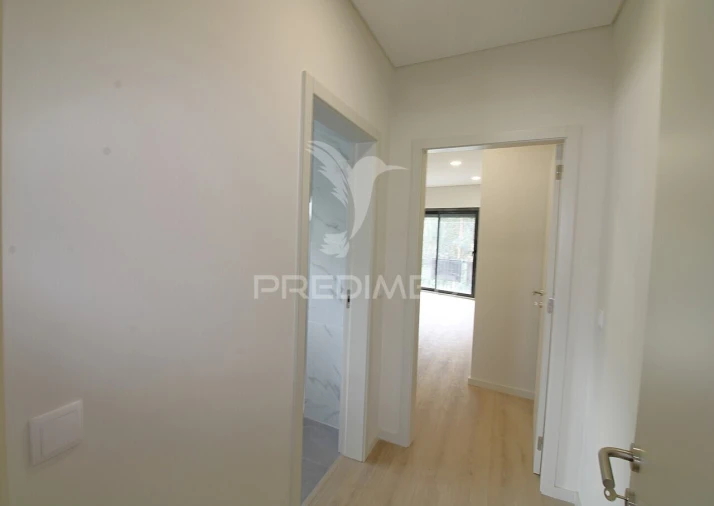 Moradia T3 para Venda em Alfena Foto 24