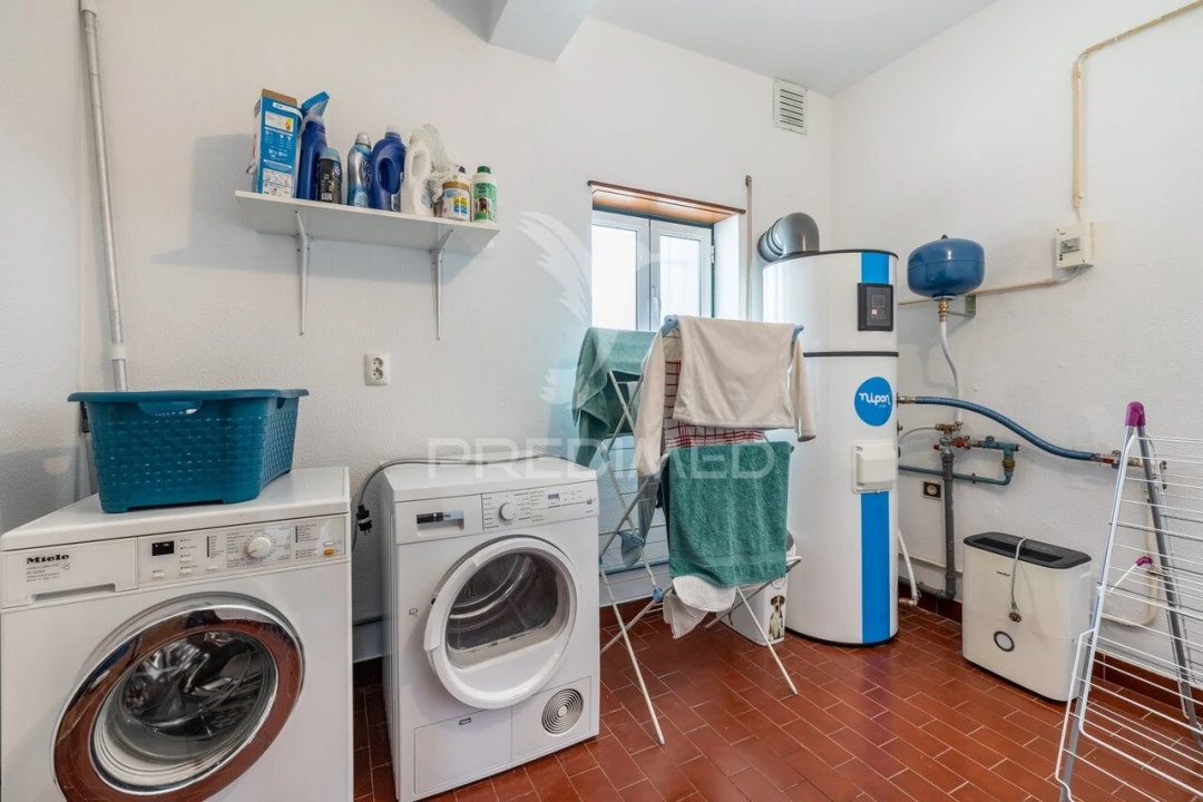 Moradia T3 para Venda em Cela Foto 32