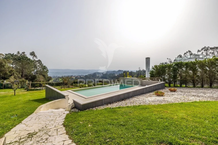 Moradia T3 para Venda em Cela Foto 35