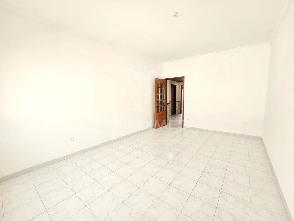 Apartamento T2 para Venda em Pinhal Novo Foto 11