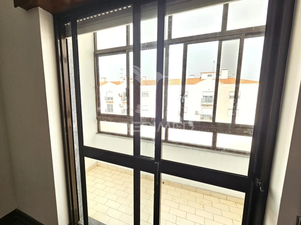 Apartamento T2 para Venda em Pinhal Novo Foto 18