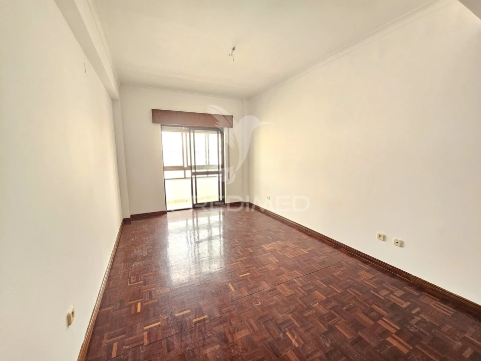 Apartamento T2 para Venda em Pinhal Novo Foto 17