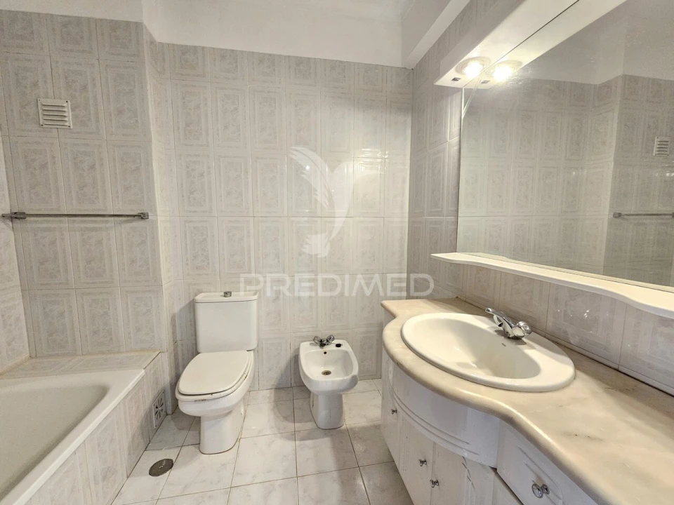 Apartamento T2 para Venda em Pinhal Novo Foto 13