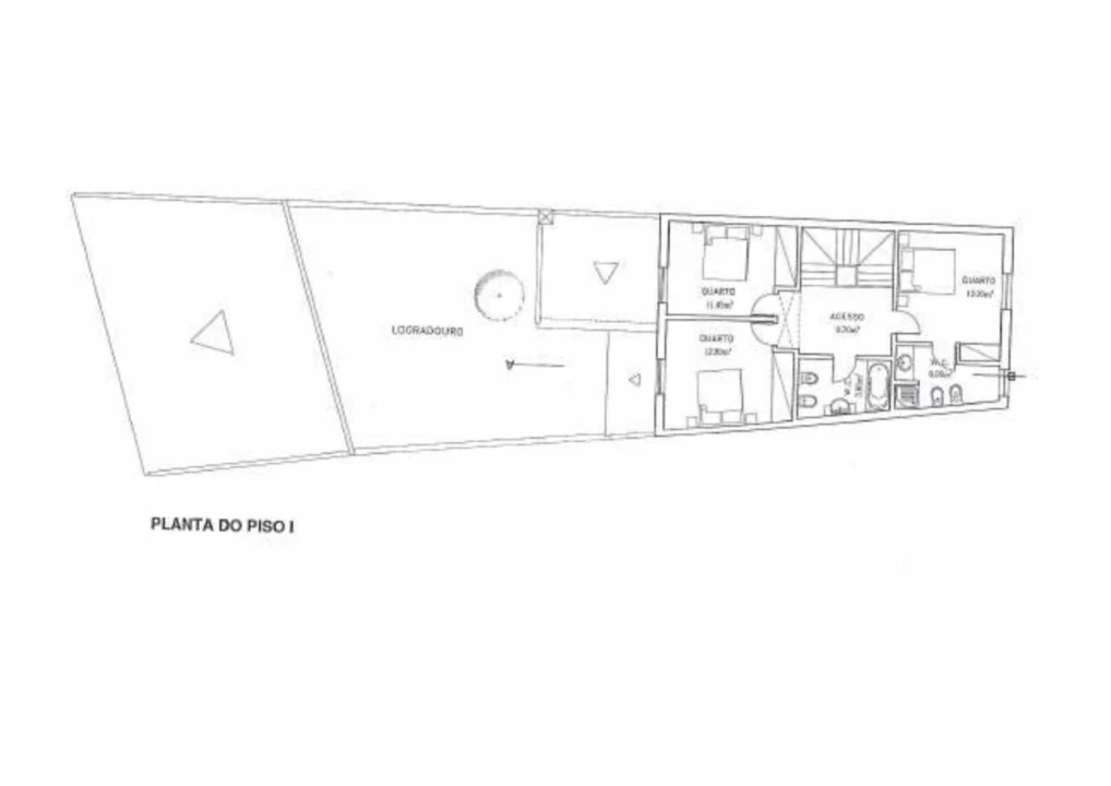 Moradia T4 para Venda em Cuba Foto 37