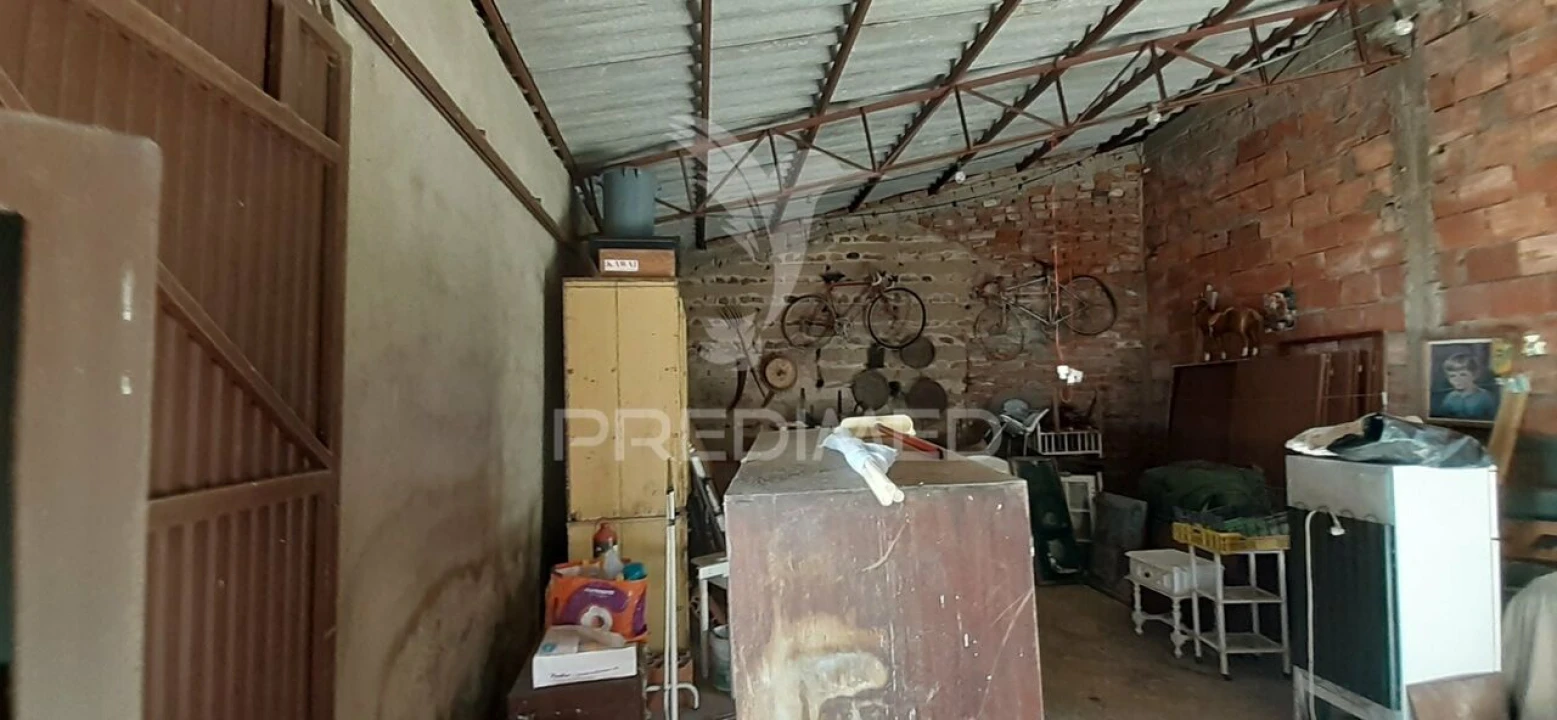 Moradia T4 para Venda em Cuba Foto 34