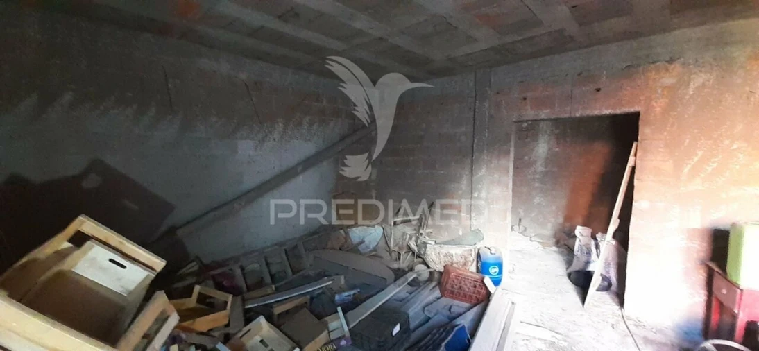 Moradia T4 para Venda em Cuba Foto 28