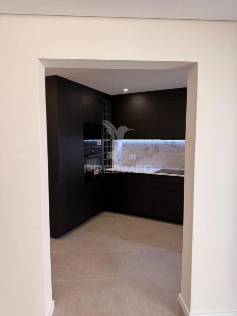 Apartamento T3 para Venda em Portimão
