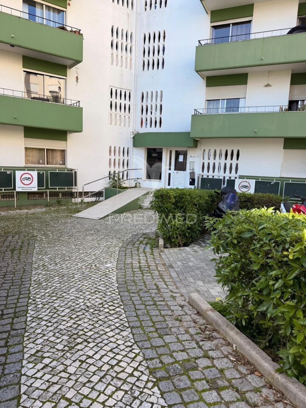 Apartamento T3 para Venda em Portimão Foto 26