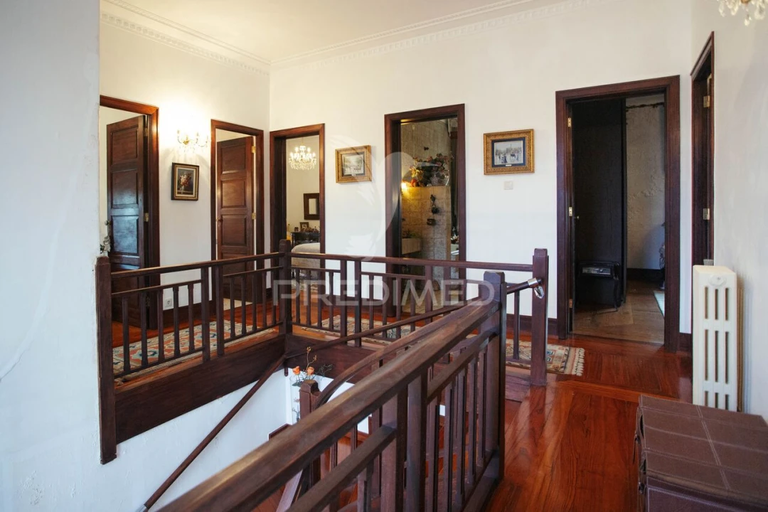 Moradia T5 para Venda em Campanhã Foto 17