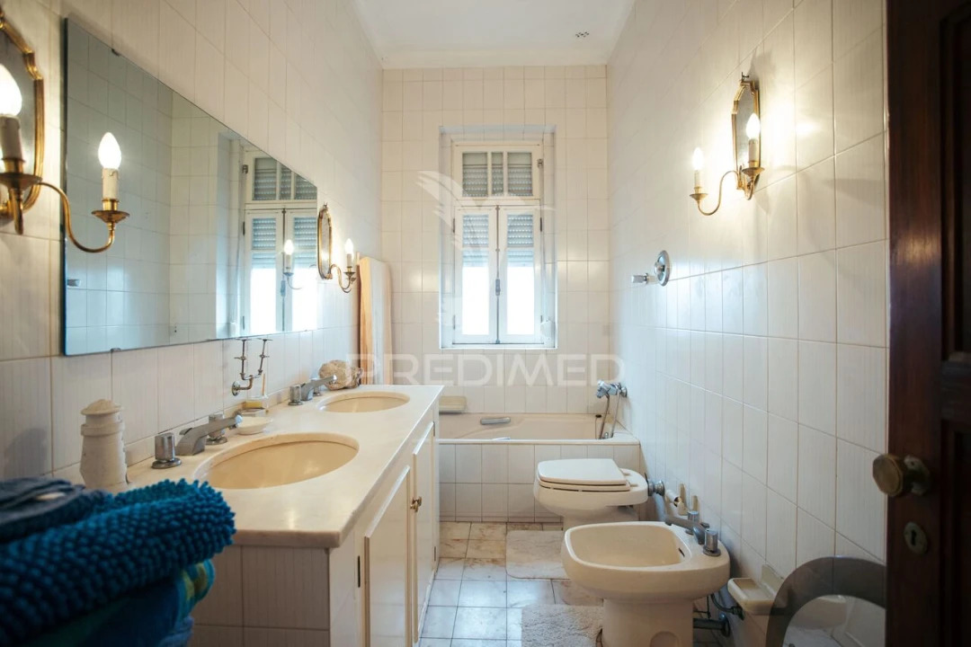 Moradia T5 para Venda em Campanhã Foto 13