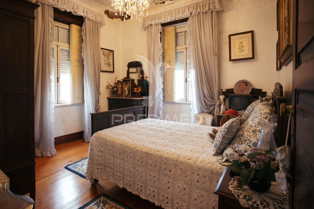 Moradia T5 para Venda em Campanhã Foto 14