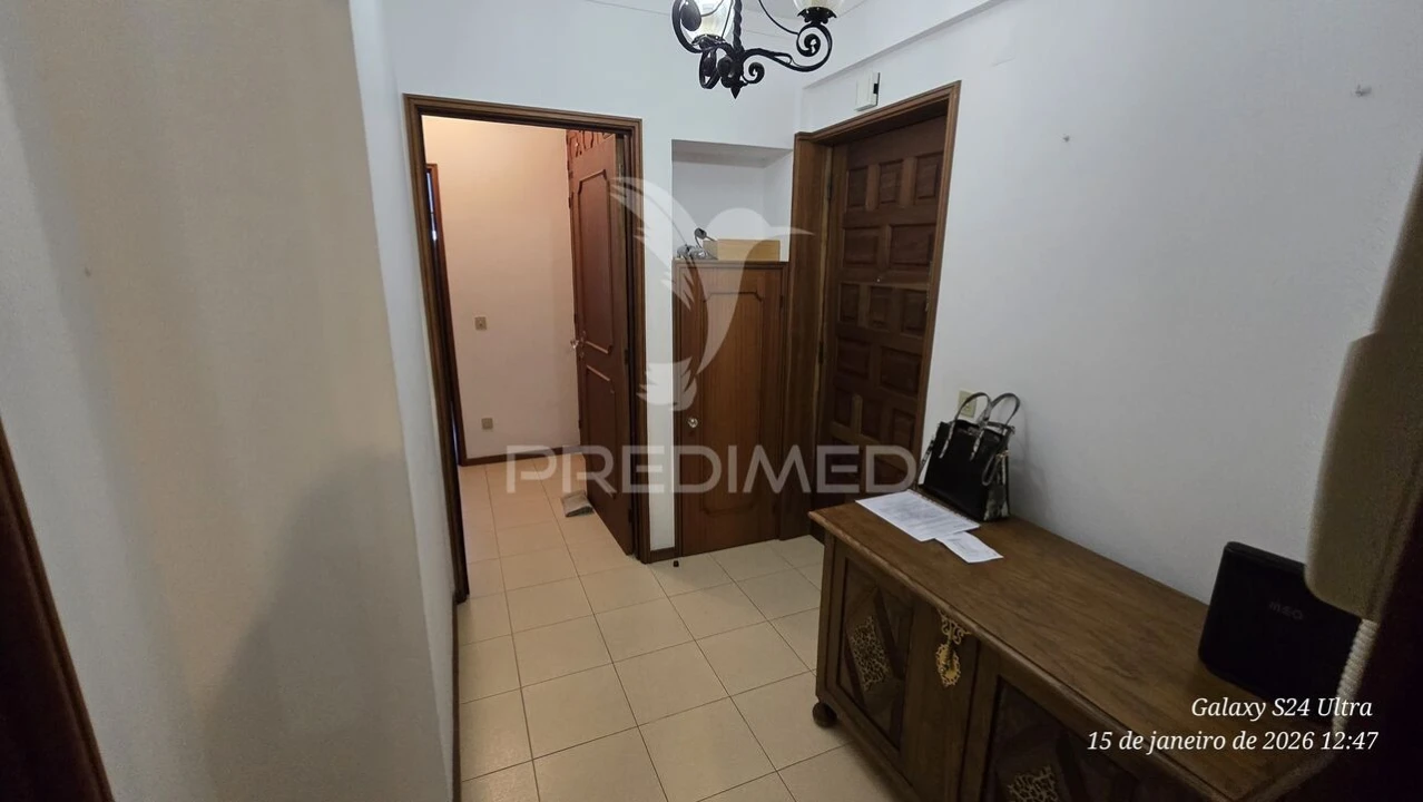 Apartamento T3 para Venda em Campanhã Foto 5