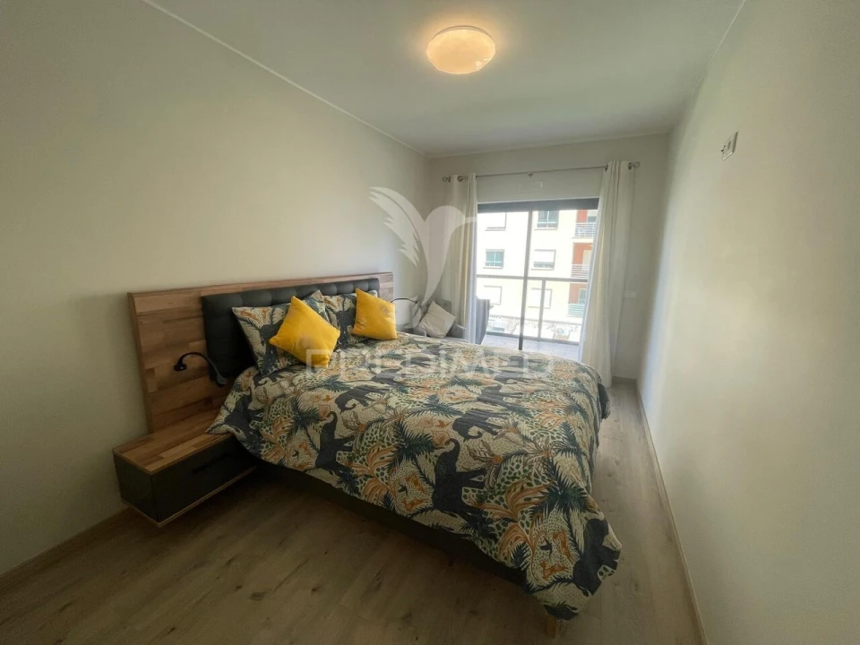 Apartamento T3 para Venda em Portimão Foto 9