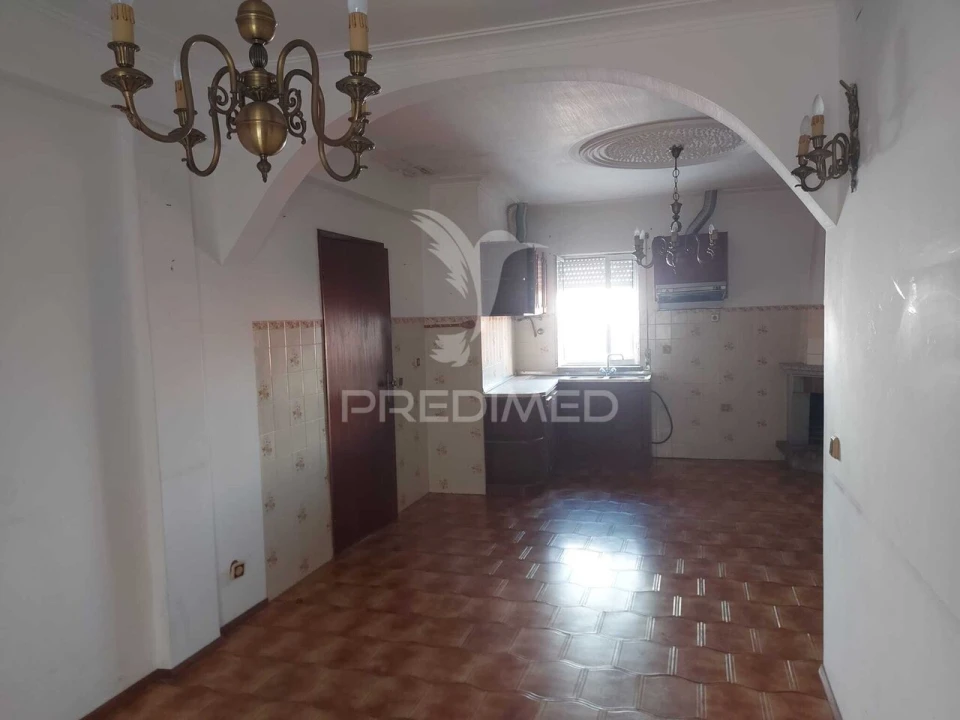 Moradia T2 para Venda em Mesquitela Foto 15