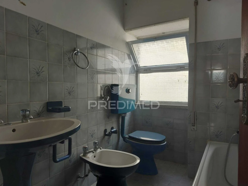 Moradia T2 para Venda em Mesquitela Foto 6