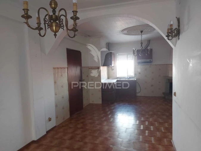 Moradia T2 para Venda em Mesquitela Foto 15