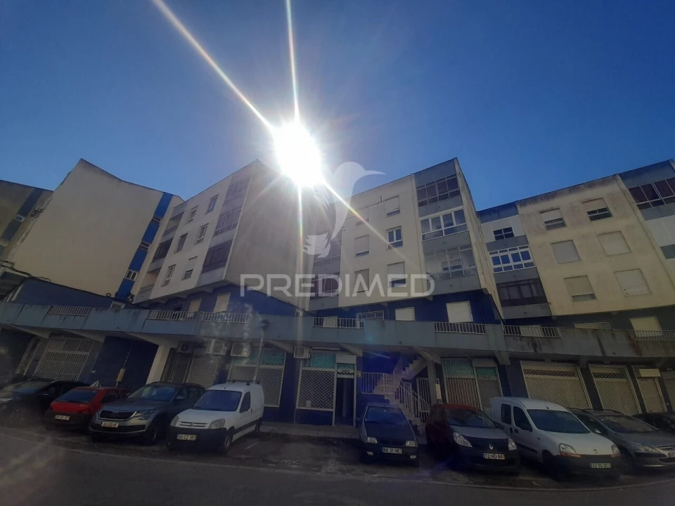 Loja para Venda em Loures Foto 23