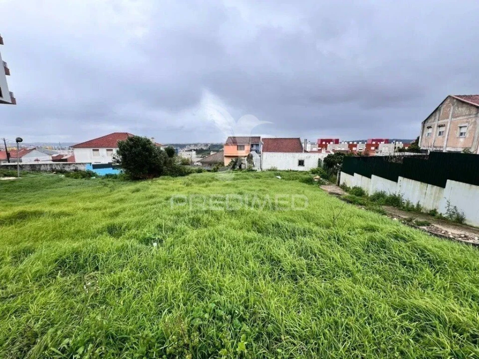 Terreno para Venda em Mina de Água Foto 1