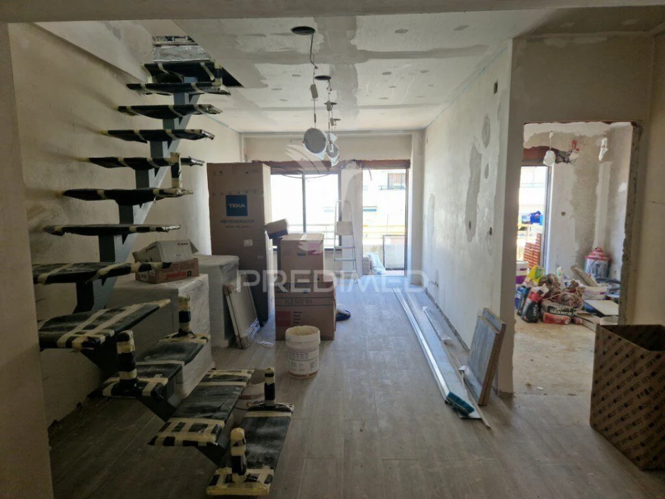 Apartamento T3 para Venda em Costa da Caparica Foto 14