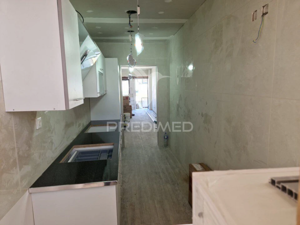 Apartamento T3 para Venda em Costa da Caparica Foto 29