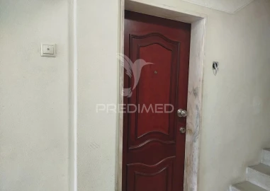 Apartamento T2 para Venda em Benfica