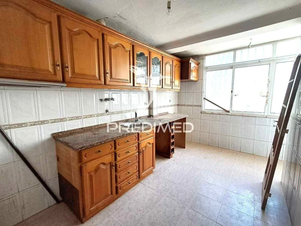 Apartamento T2 para Venda em Benfica Foto 7