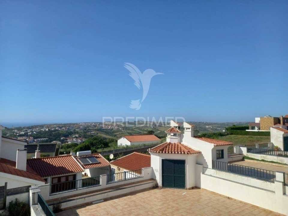 Moradia T5 para Venda em Santo Isidoro Foto 25