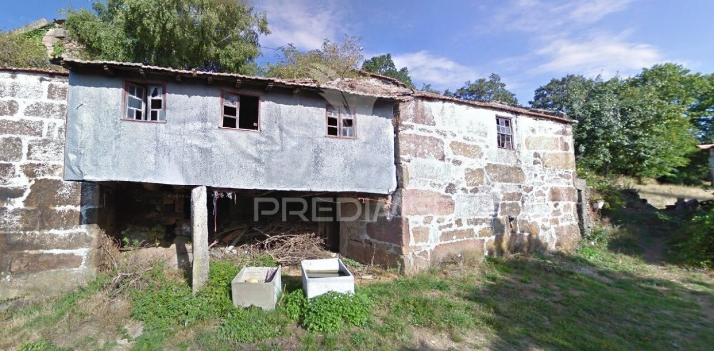 Moradia T3 para Venda em Chã Foto 3