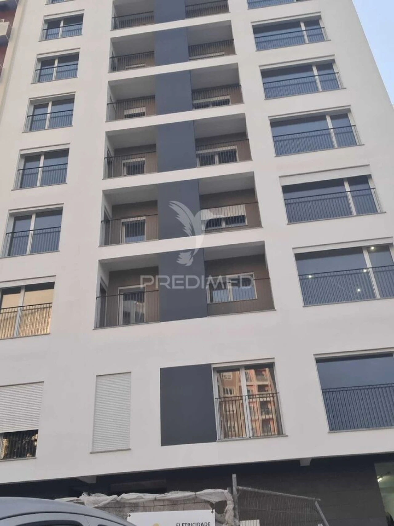Apartamento T2 para Venda em Corroios Foto 9