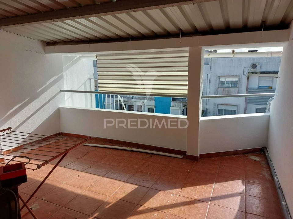 Moradia T4 para Venda em Sesimbra (Castelo) Foto 3