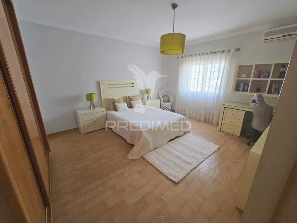 Moradia T4 para Venda em Beja (Salvador e Santa Maria da Feira) Foto 23