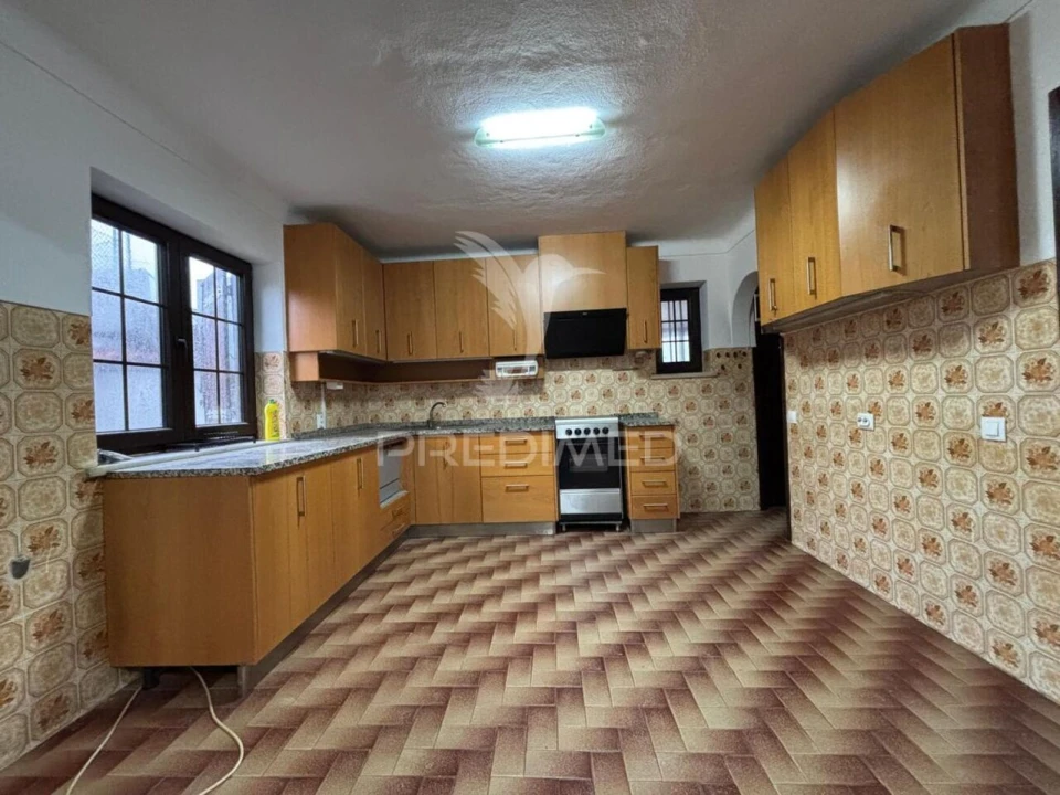 Moradia T4 para Venda em Santa Maria, São Pedro e Sobral da Lagoa Foto 9