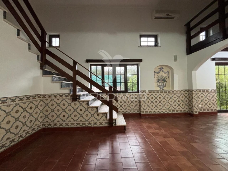 Moradia T4 para Venda em Santa Maria, São Pedro e Sobral da Lagoa Foto 15