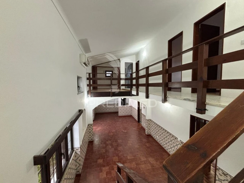 Moradia T4 para Venda em Santa Maria, São Pedro e Sobral da Lagoa Foto 17