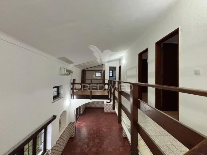 Moradia T4 para Venda em Santa Maria, São Pedro e Sobral da Lagoa Foto 18