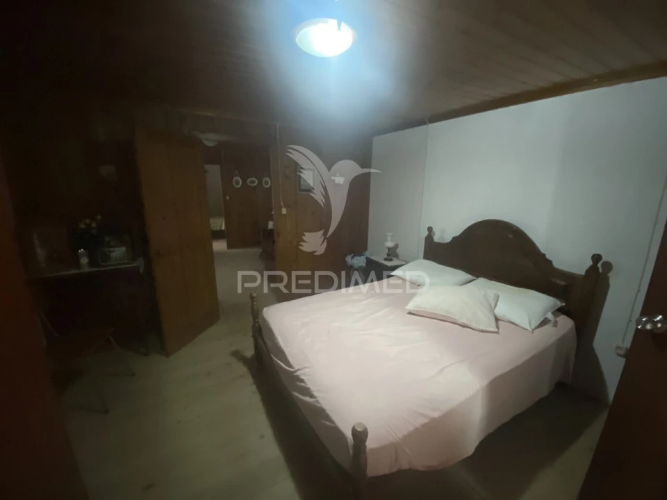 Moradia T2 para Venda em Rosais Foto 8