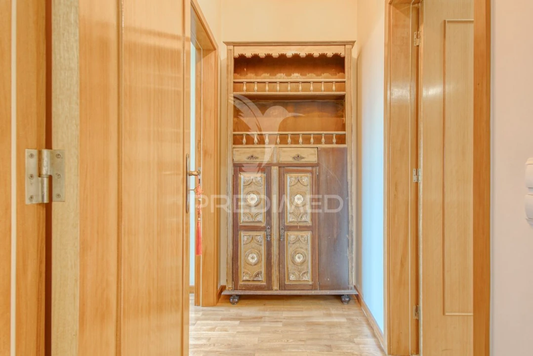 Apartamento T1 para Venda em Vilar de Andorinho Foto 8