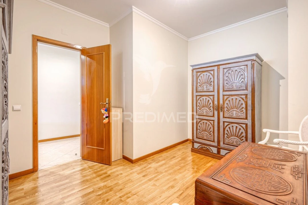 Apartamento T1 para Venda em Vilar de Andorinho Foto 7