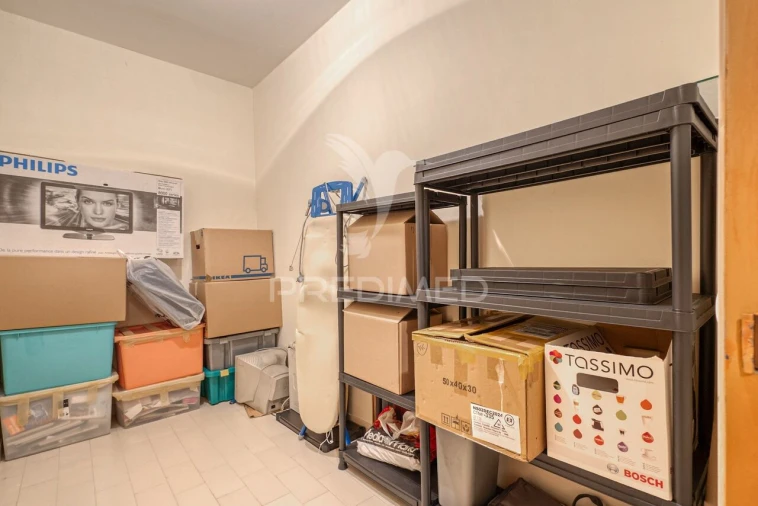Apartamento T1 para Venda em Vilar de Andorinho Foto 14