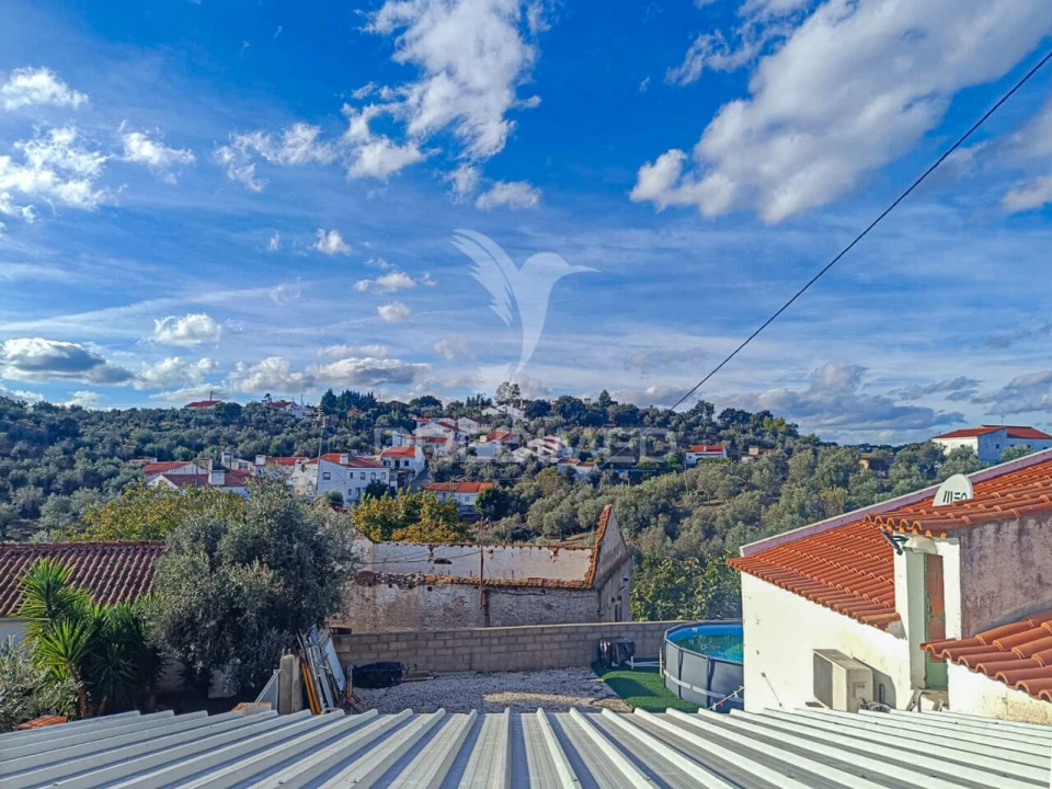 Moradia T1 para Venda em Rio de Moinhos Foto 23