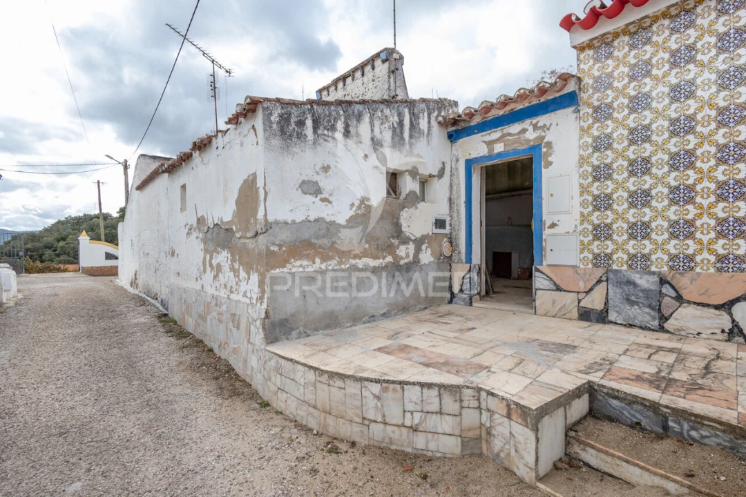 Moradia T1 para Venda em Rio de Moinhos Foto 17