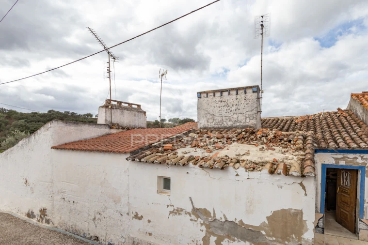 Moradia T1 para Venda em Rio de Moinhos Foto 21