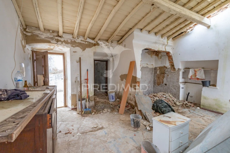 Moradia T1 para Venda em Rio de Moinhos Foto 2