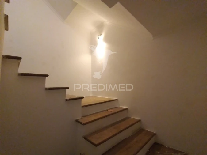 Moradia T5 para Venda em Rio de Mouro Foto 23