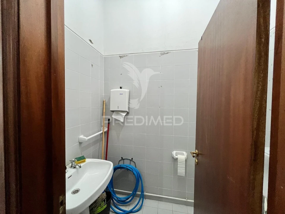 Loja para Venda em Mirandela Foto 8