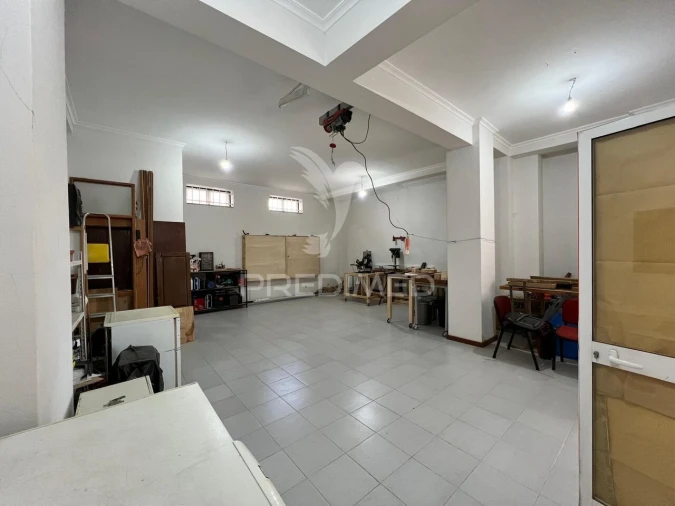 Loja para Venda em Mirandela Foto 2