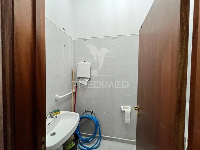 Loja para Venda em Mirandela Foto 8